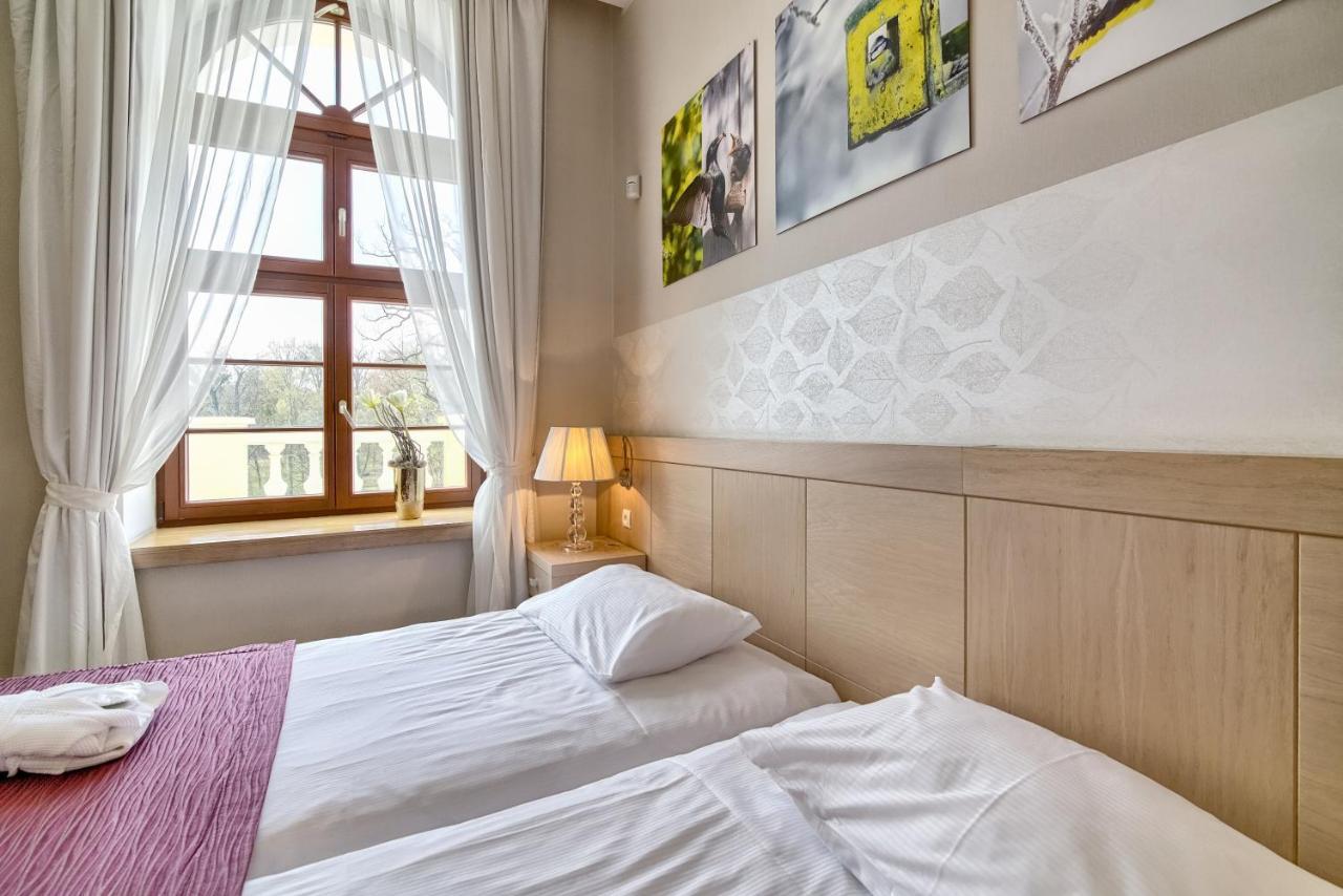 Hanza Palac Wellness & Spa Warlubie Exterior foto