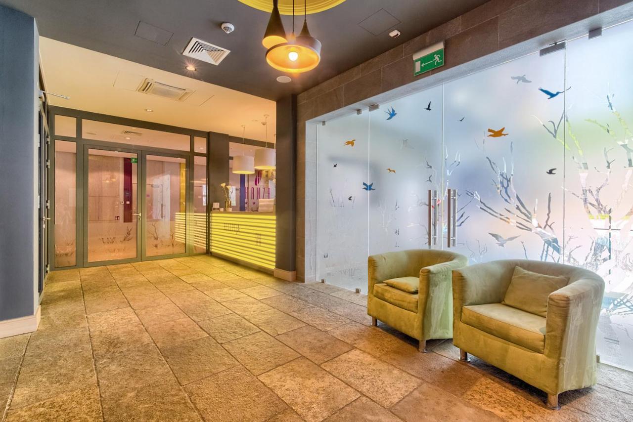 Hanza Palac Wellness & Spa Warlubie Exterior foto