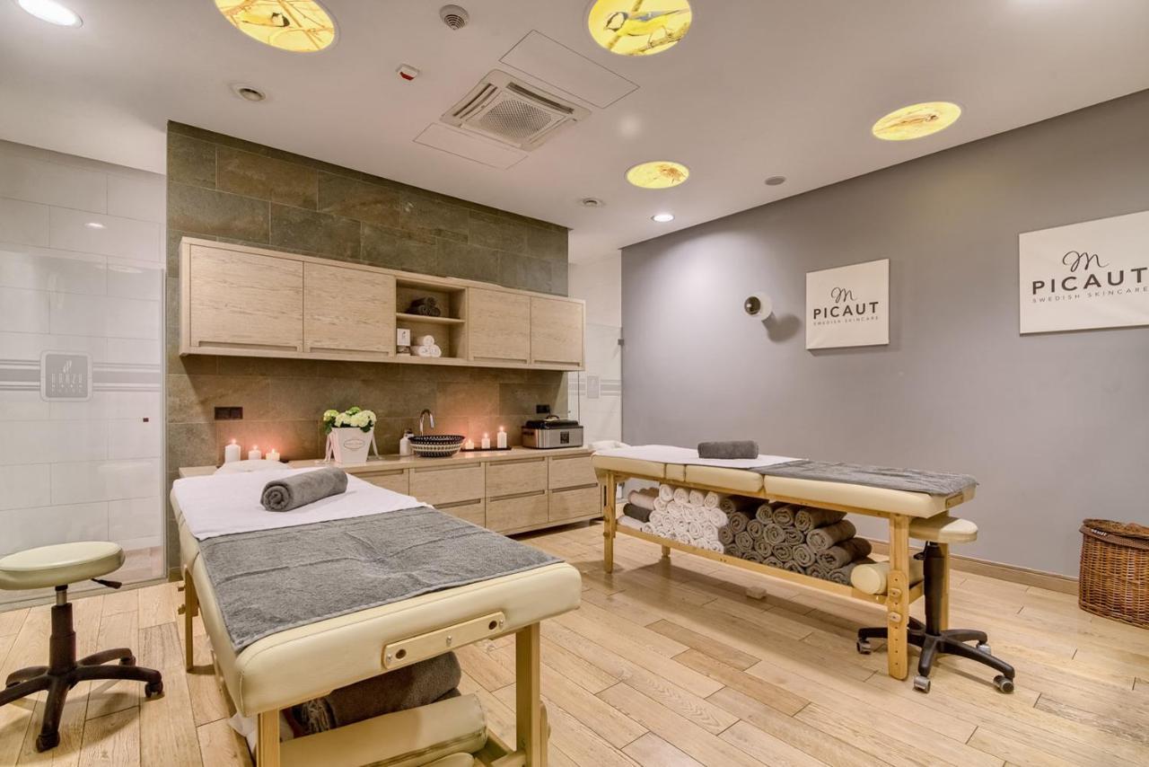 Hanza Palac Wellness & Spa Warlubie Exterior foto