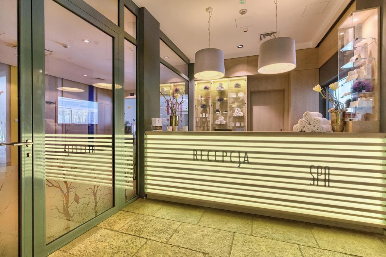 Hanza Palac Wellness & Spa Warlubie Exterior foto