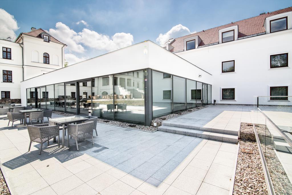 Hanza Palac Wellness & Spa Warlubie Exterior foto